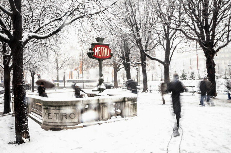 Photo d'art Paris ©marcjosse-Metropolitain / Galerie Wallpepper